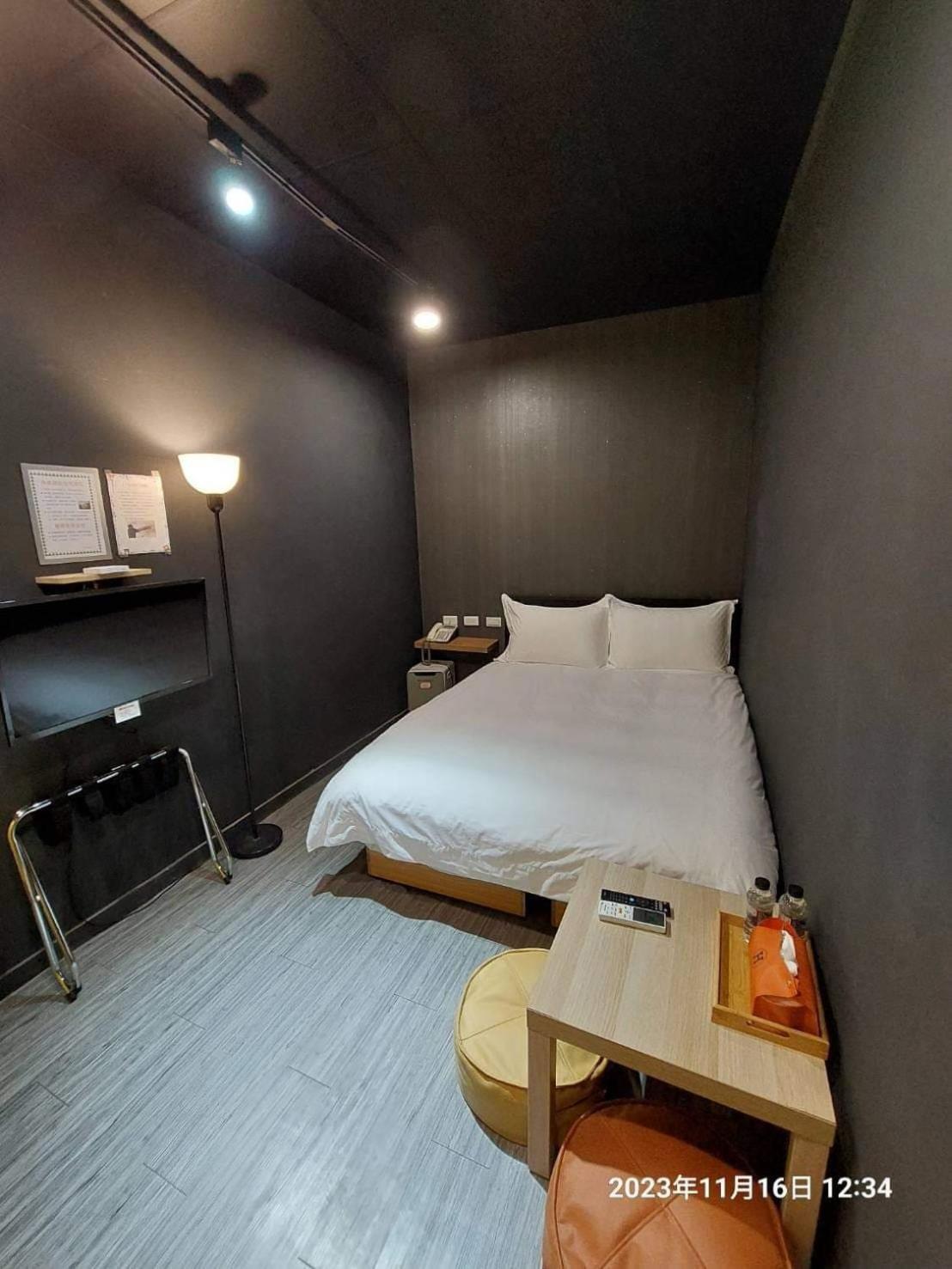Swf淡水新五福旅館 Sinwufu Hotel Eksteriør billede