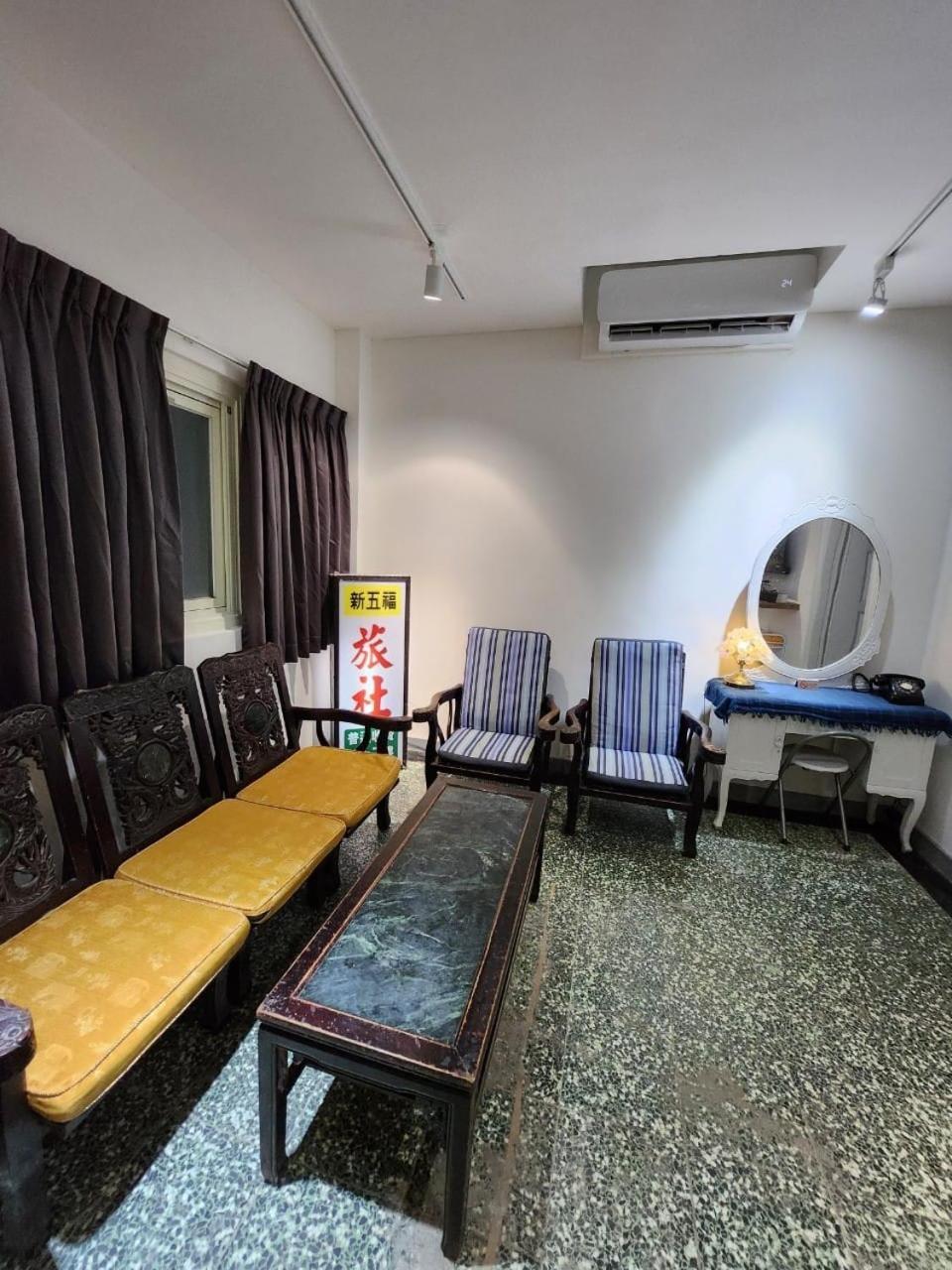 Swf淡水新五福旅館 Sinwufu Hotel Eksteriør billede